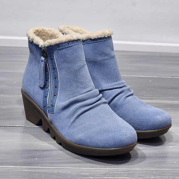 Skechers Shoes - Skechers‎ Booties Jumper Sweet Stud Blue Suede Sherpa Lined Wedge Boots Size 6